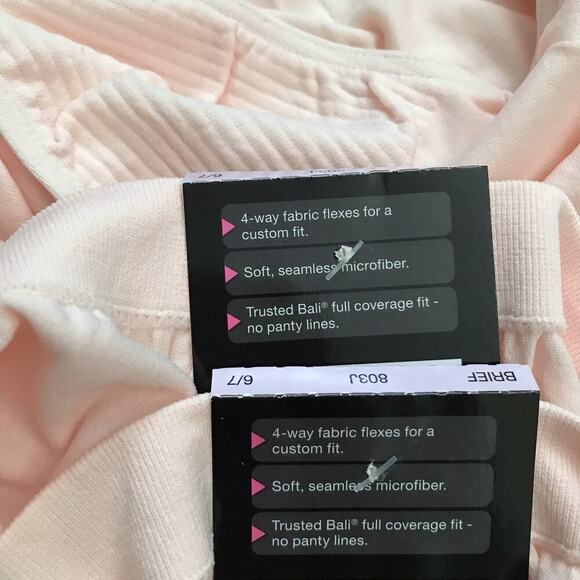 Bali NWT Comfort Revolution Seamless Brief Panties Women 6/7 - Picture 6 of 8